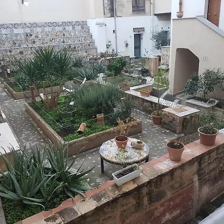 Vucciria Apartment